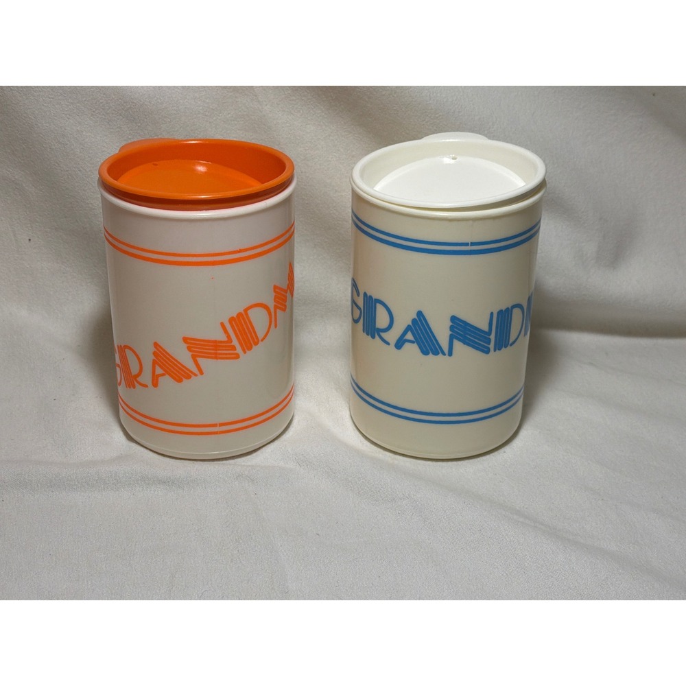 Vintage Super Max USA 20oz Grandma Grandpa Plastic Travel Mug Set with Lids